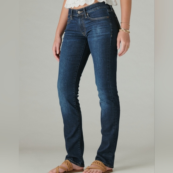 Lucky Brand Mid Rise Sweet'n Straight - 10/30 - Picture 5 of 13